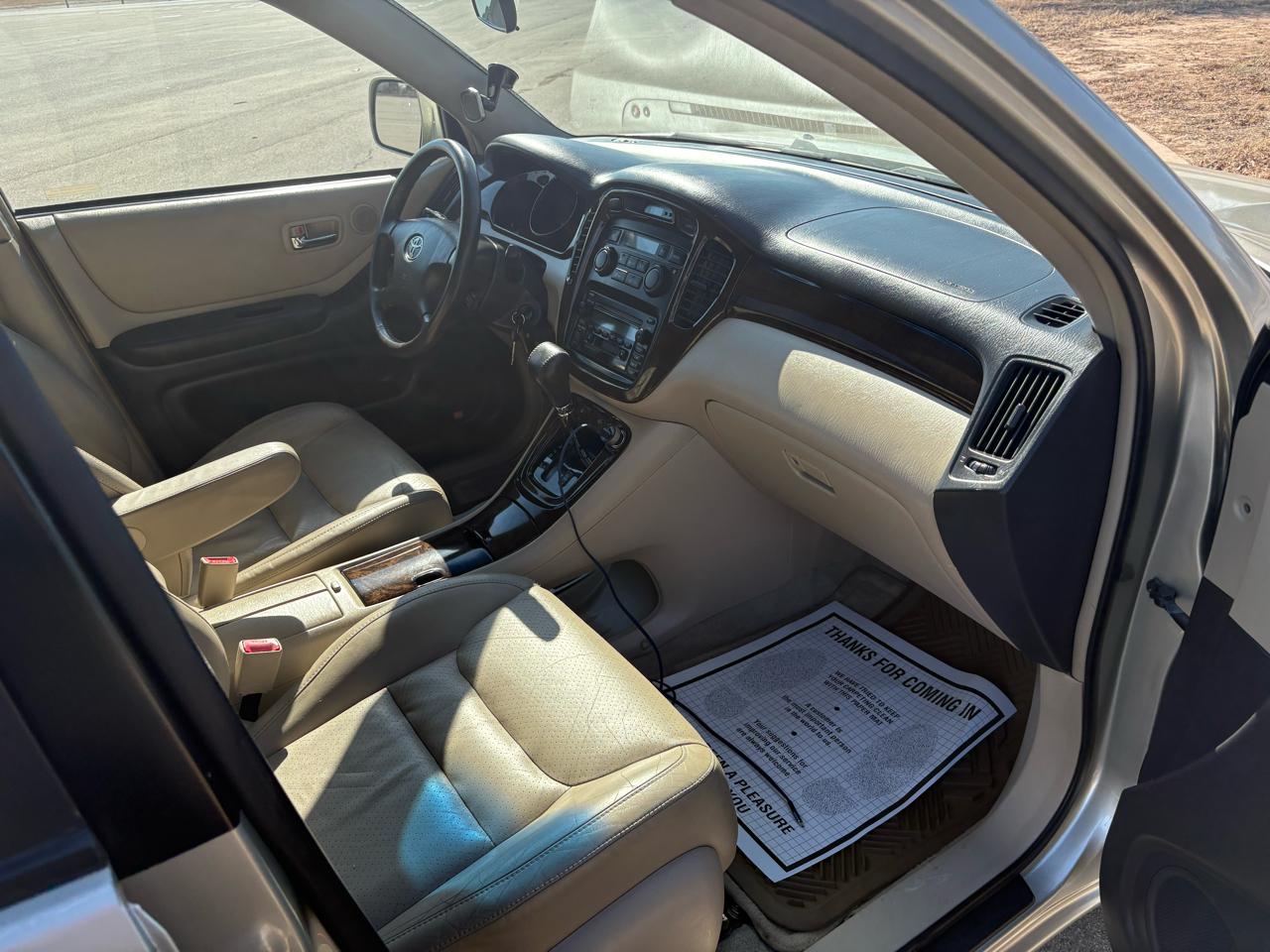 Toyota Highlander 4dr V6 4WD (Natl) 2003