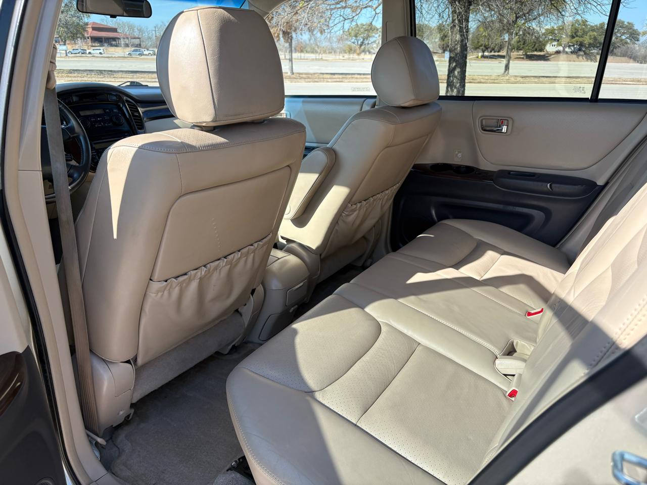 Toyota Highlander 4dr V6 4WD (Natl) 2003