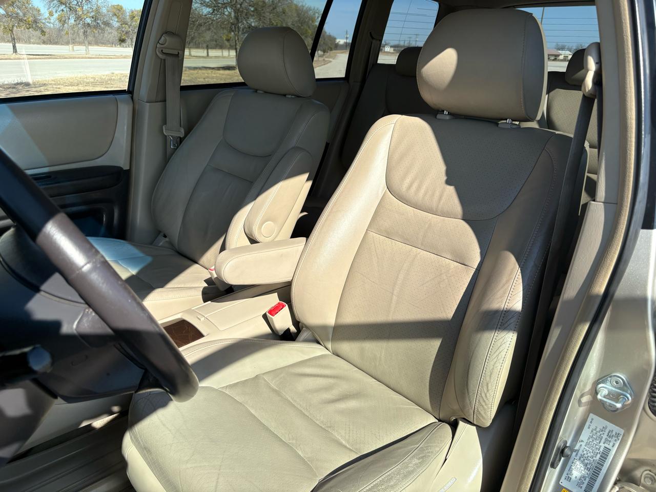 Toyota Highlander 4dr V6 4WD (Natl) 2003