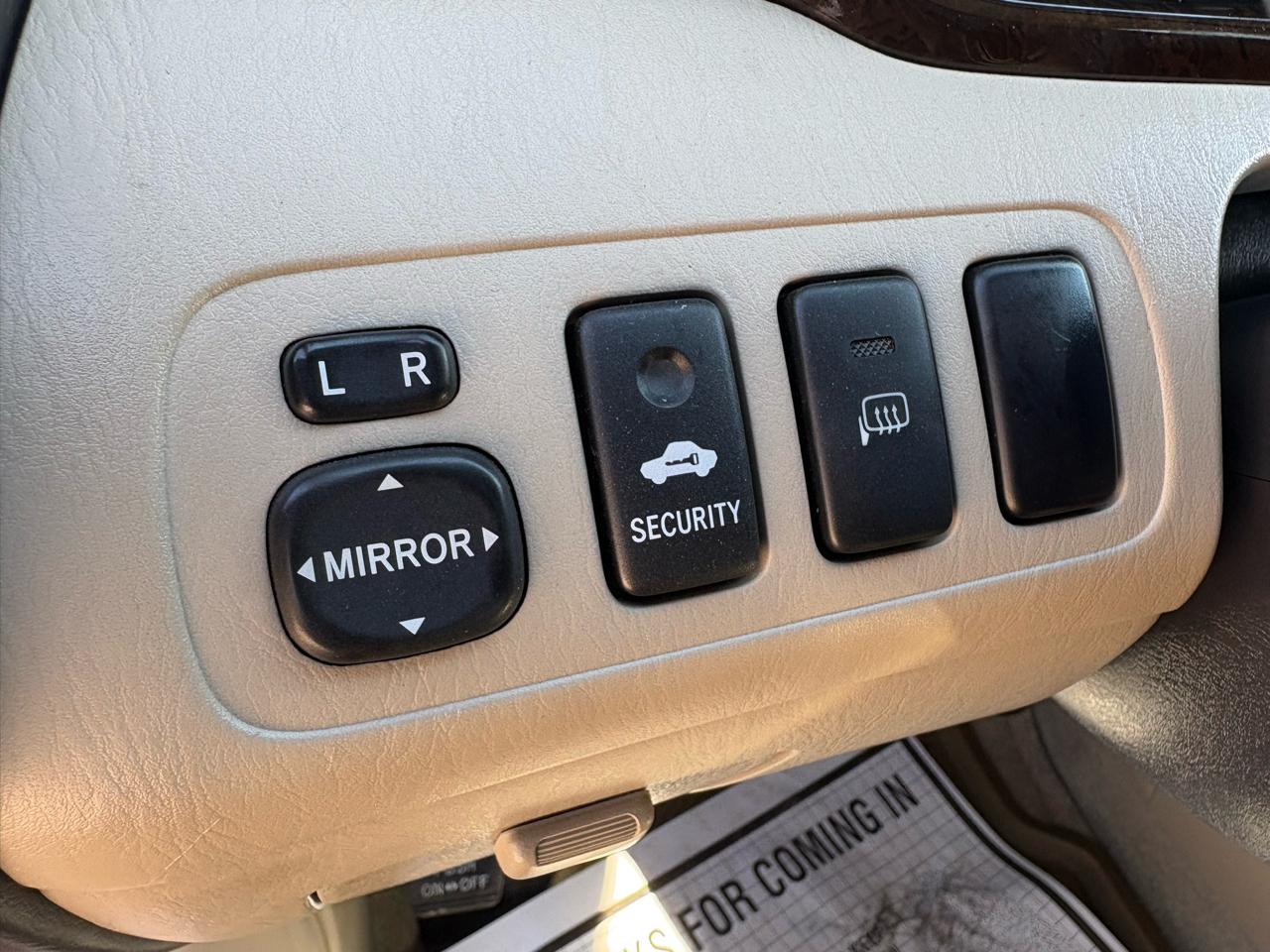 Toyota Highlander 4dr V6 4WD (Natl) 2003