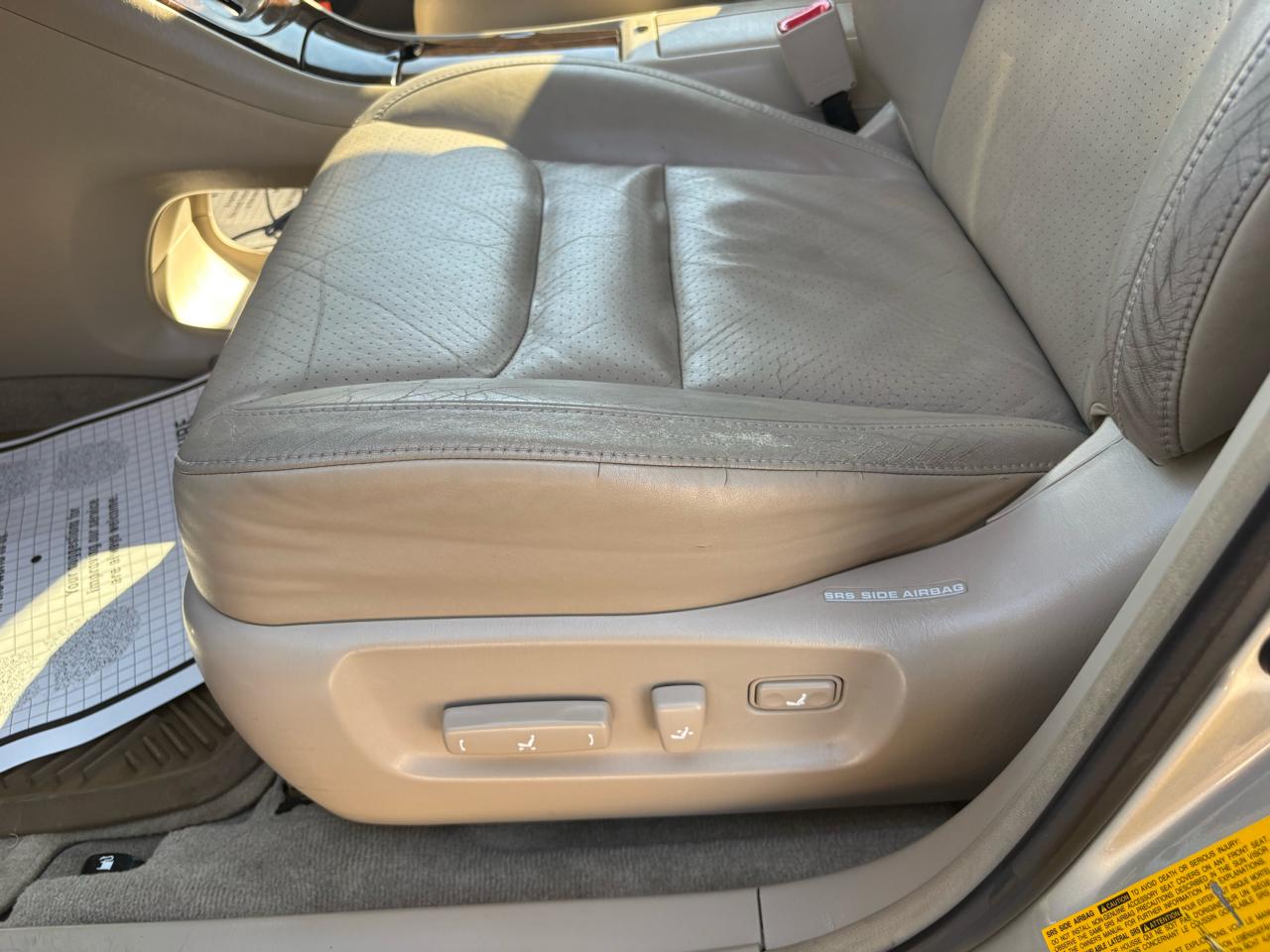 Toyota Highlander 4dr V6 4WD (Natl) 2003