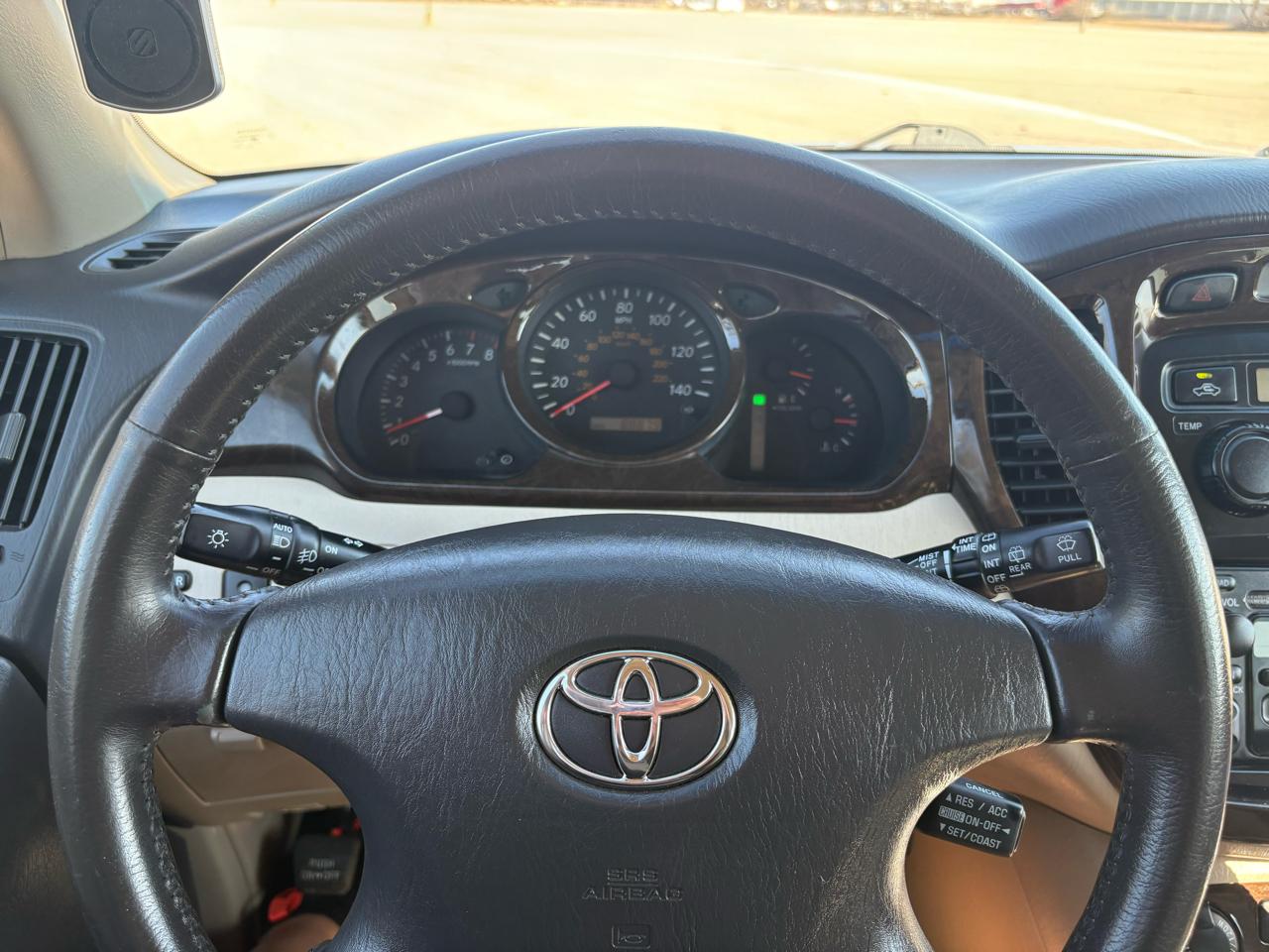 Toyota Highlander 4dr V6 4WD (Natl) 2003