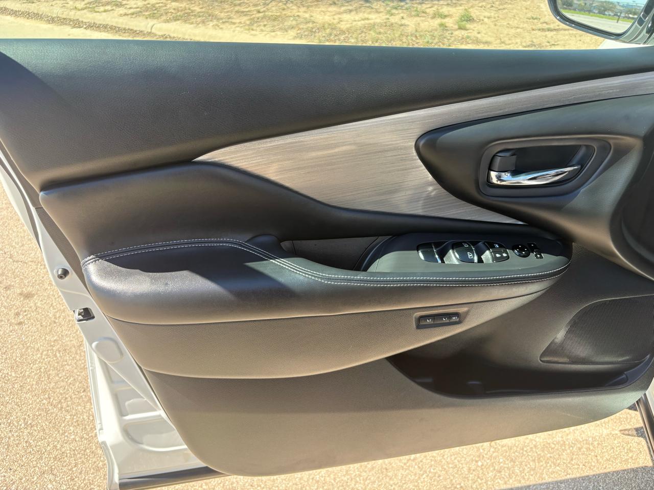 Nissan Murano AWD 4dr Platinum 2015