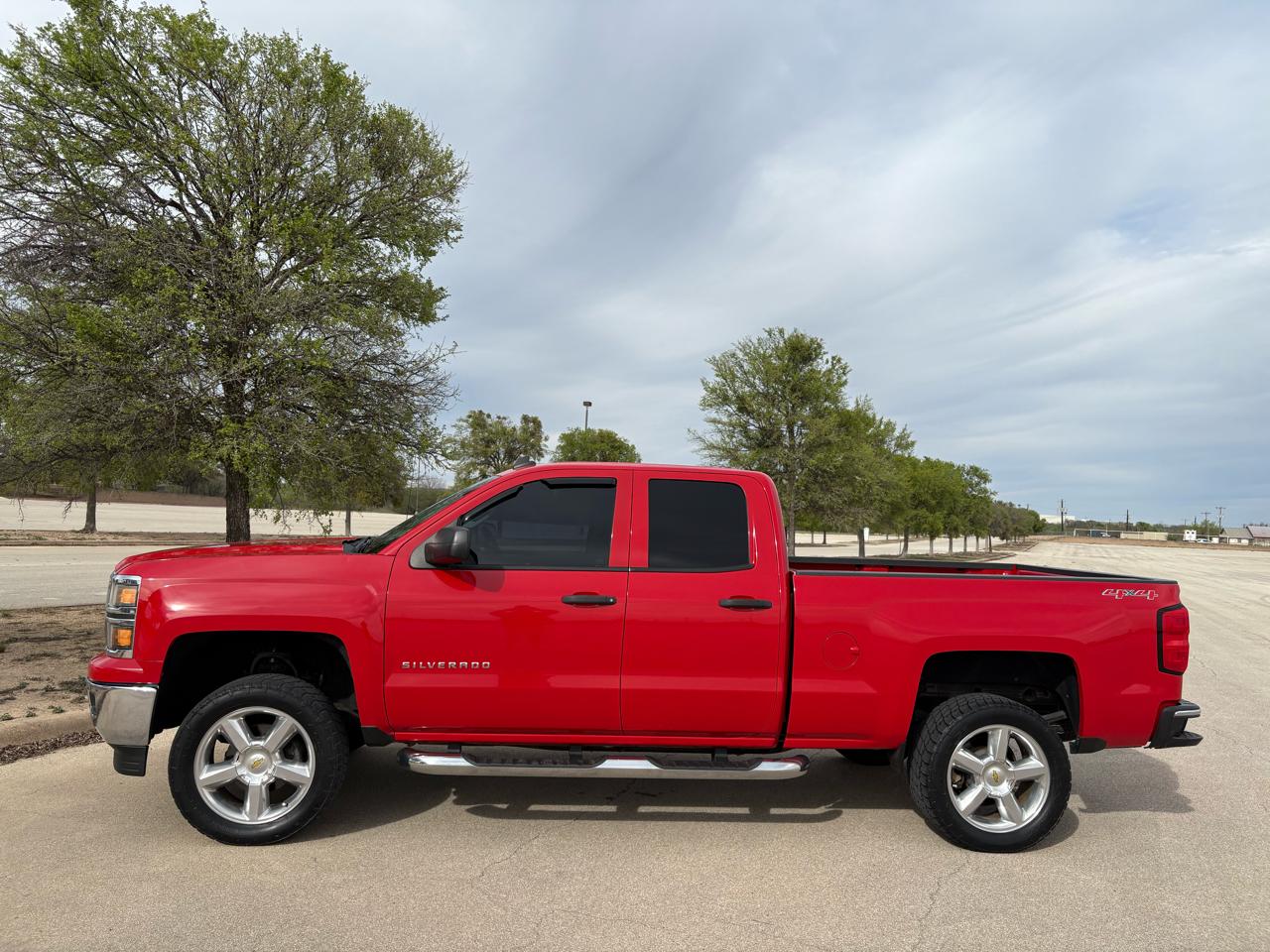 Chevrolet Silverado 1500 4WD Double Cab 143.5" LT w/1LT 2014