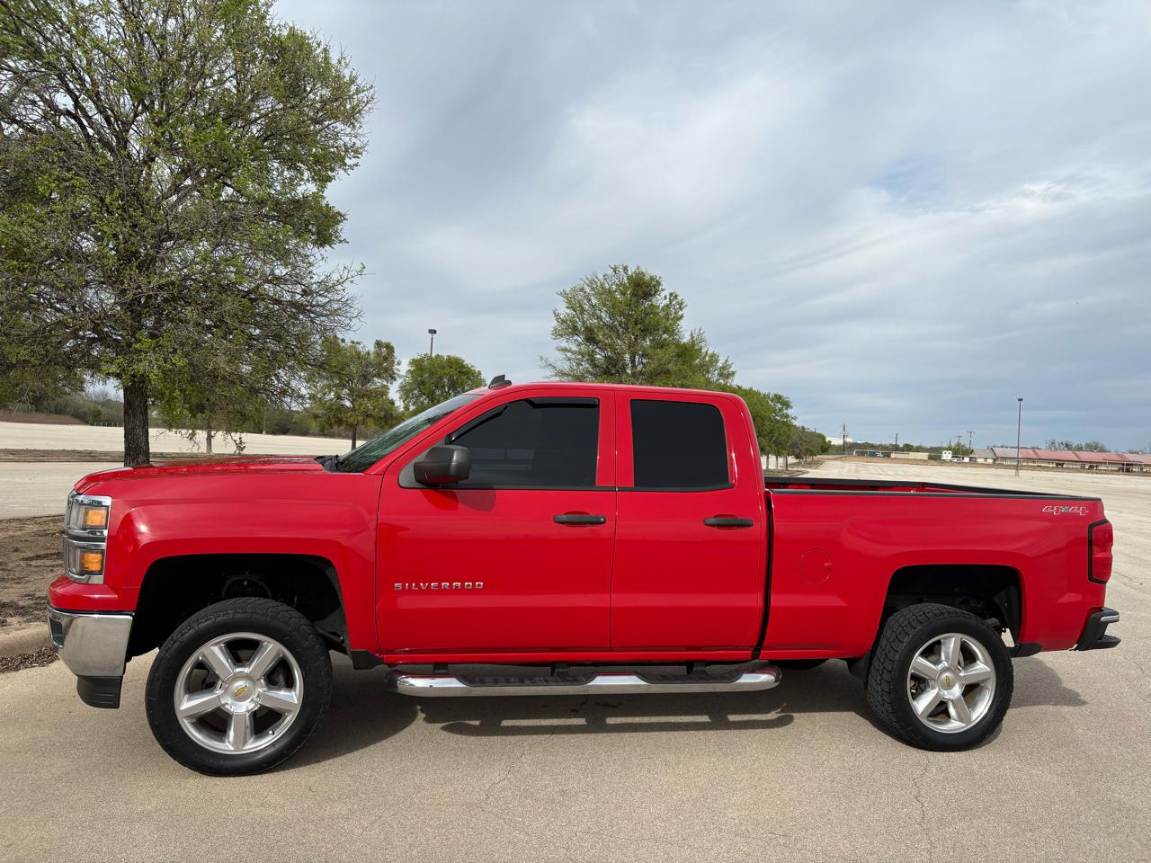 Chevrolet Silverado 1500 4WD Double Cab 143.5" LT w/1LT 2014