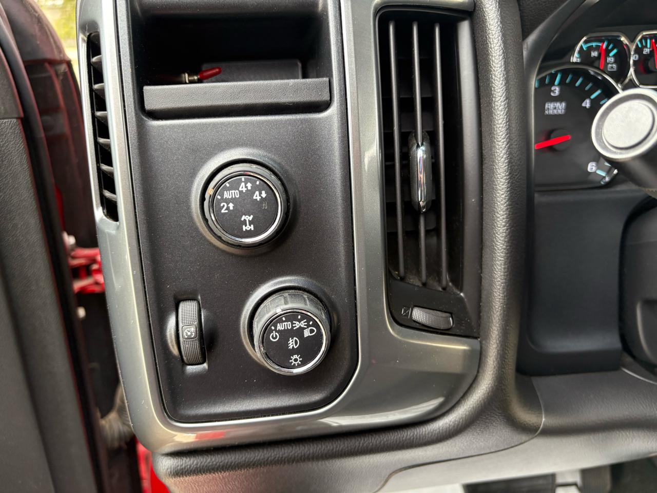 Chevrolet Silverado 1500 4WD Double Cab 143.5" LT w/1LT 2014