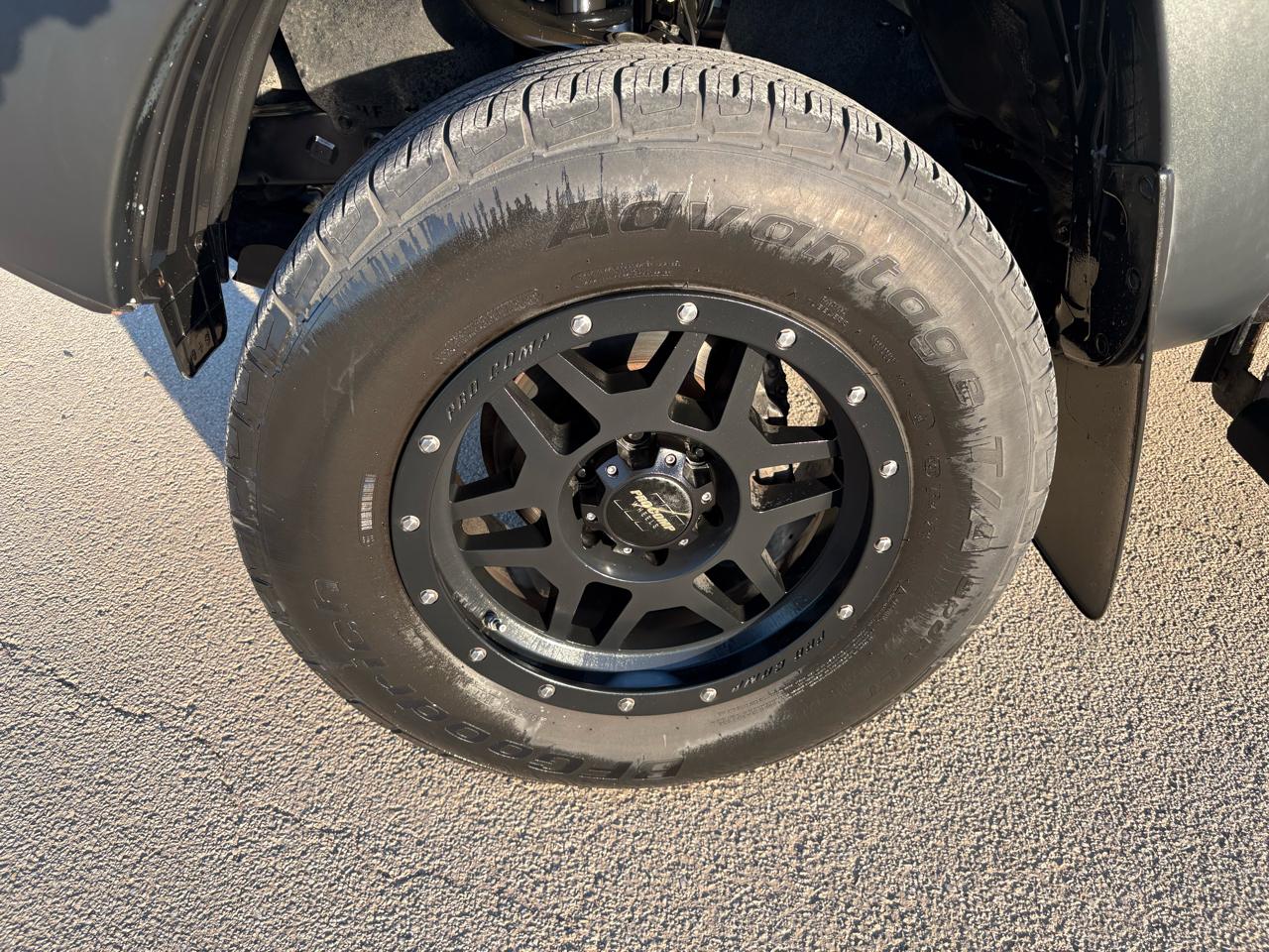 Toyota Tacoma 2WD Double Cab V6 AT PreRunner (Natl) 2013