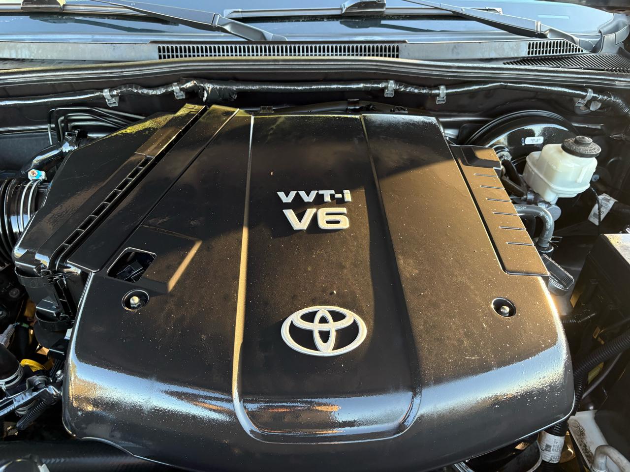 Toyota Tacoma 2WD Double Cab V6 AT PreRunner (Natl) 2013