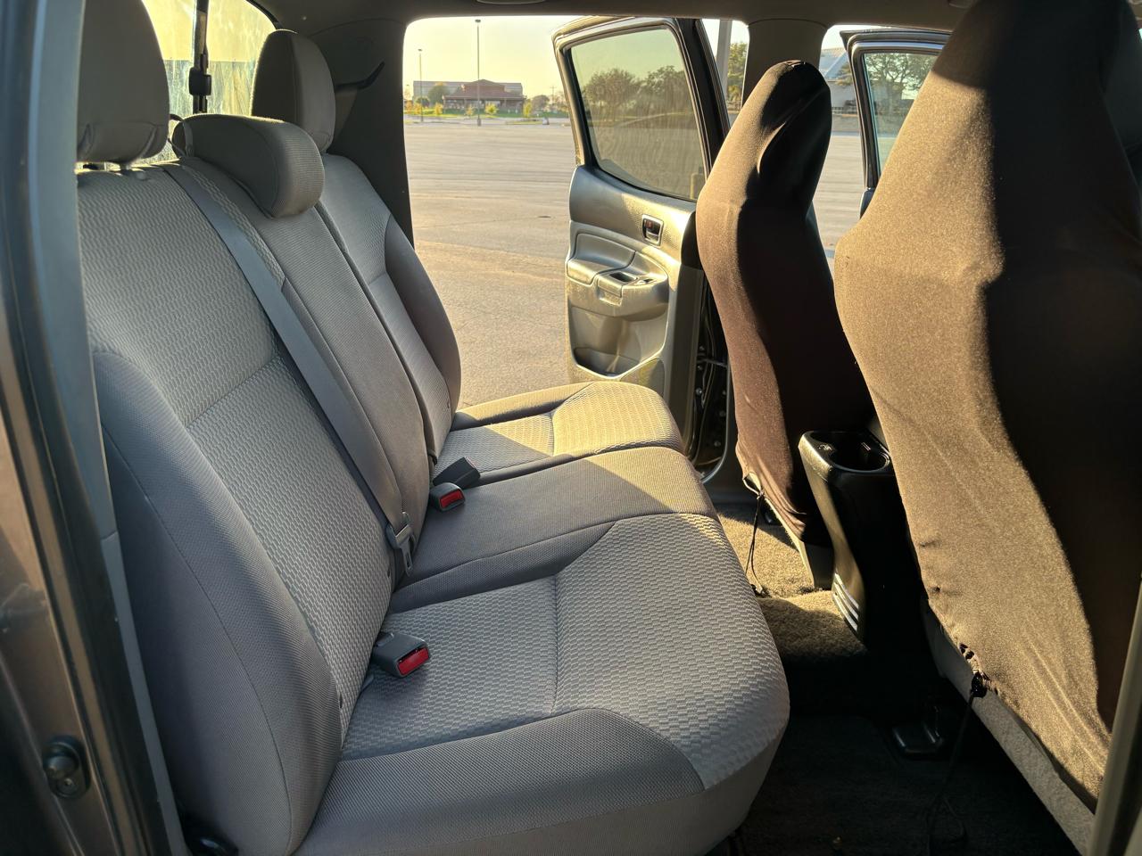 Toyota Tacoma 2WD Double Cab V6 AT PreRunner (Natl) 2013