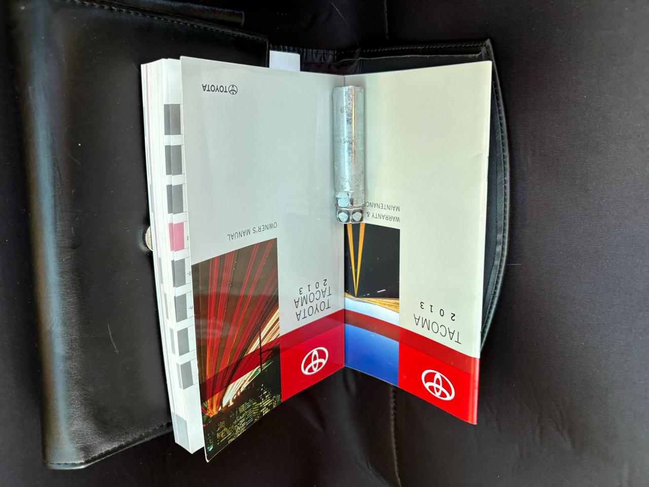 Toyota Tacoma 2WD Double Cab V6 AT PreRunner (Natl) 2013