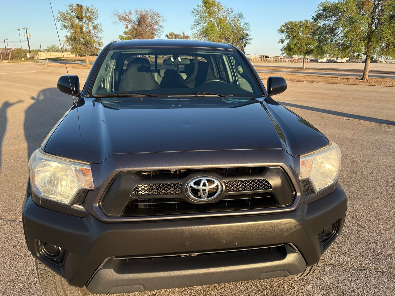 Toyota Tacoma 2WD Double Cab V6 AT PreRunner (Natl) 2013