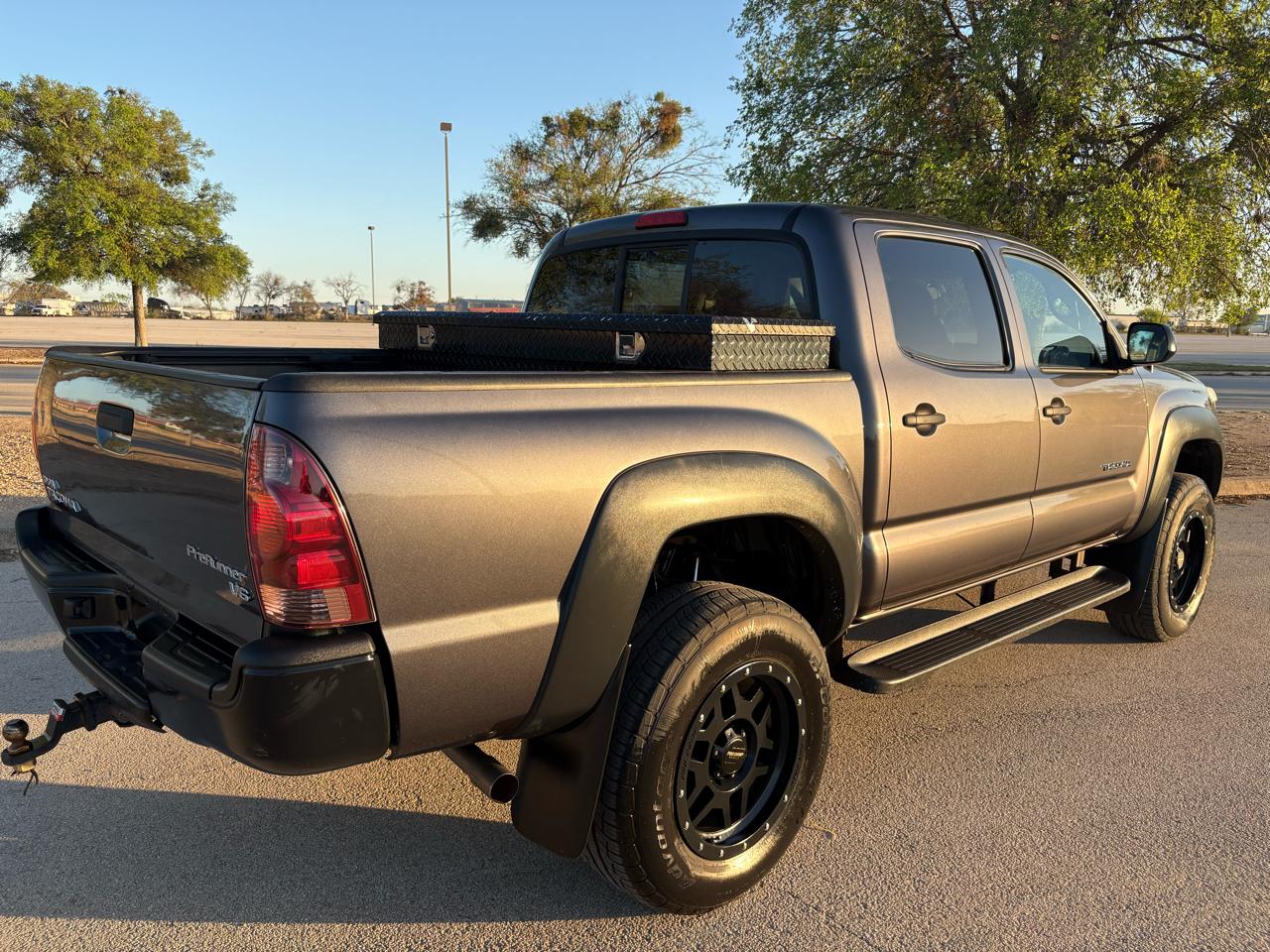 Toyota Tacoma 2WD Double Cab V6 AT PreRunner (Natl) 2013