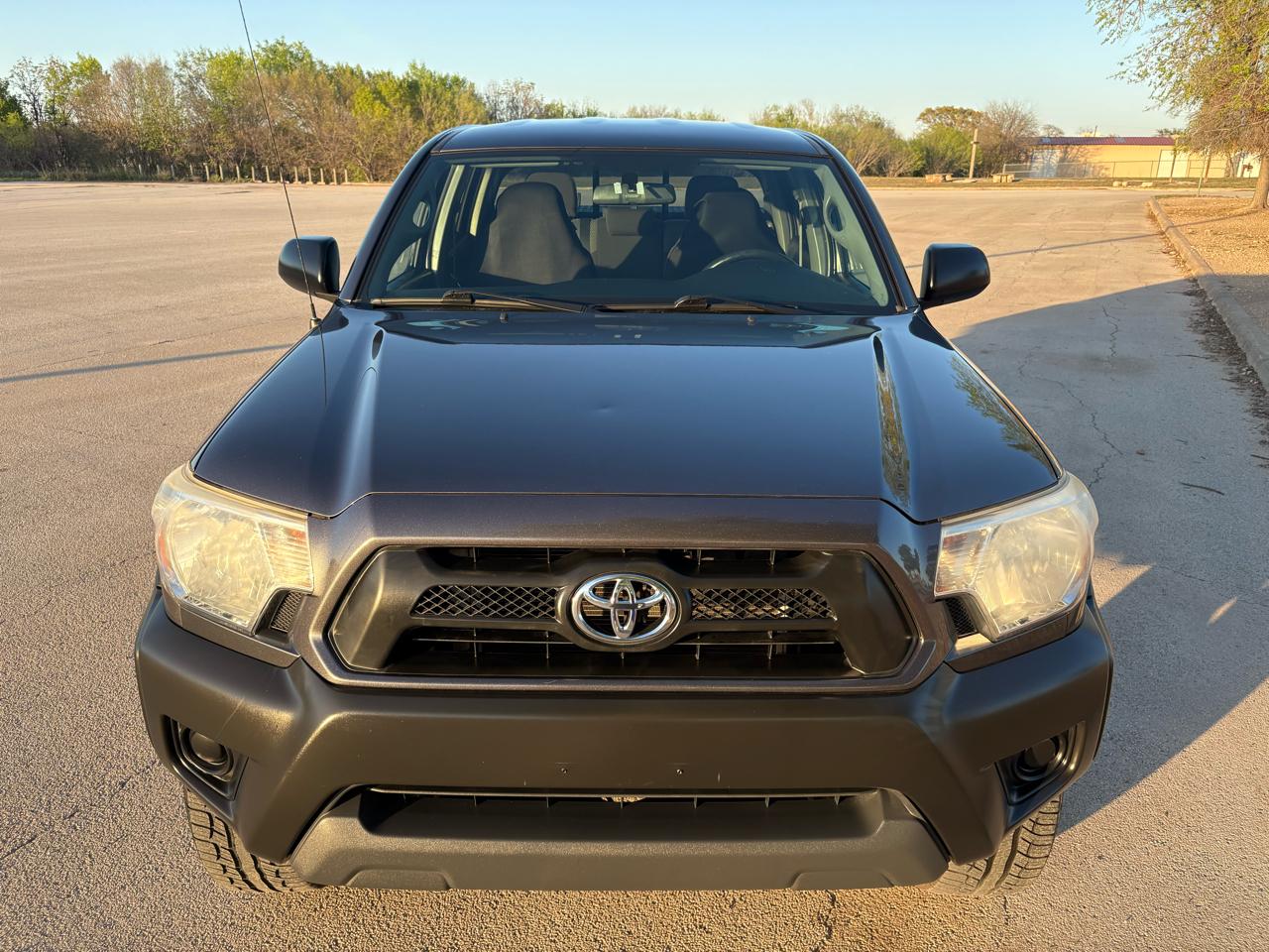 Toyota Tacoma 2WD Double Cab V6 AT PreRunner (Natl) 2013