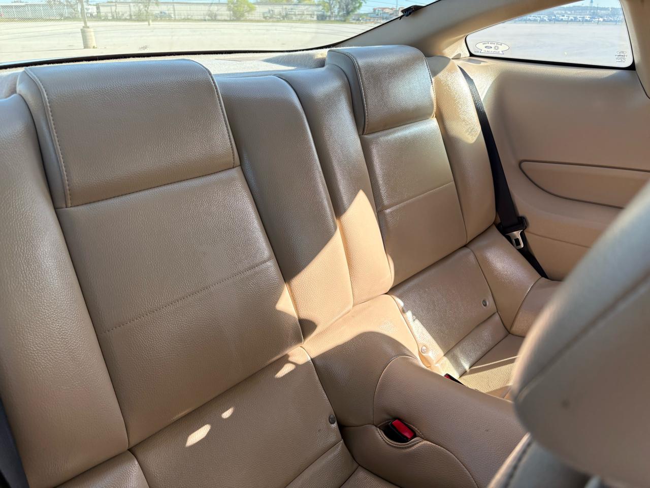 Ford Mustang 2dr Cpe Standard 2006