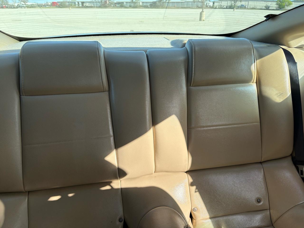 Ford Mustang 2dr Cpe Standard 2006