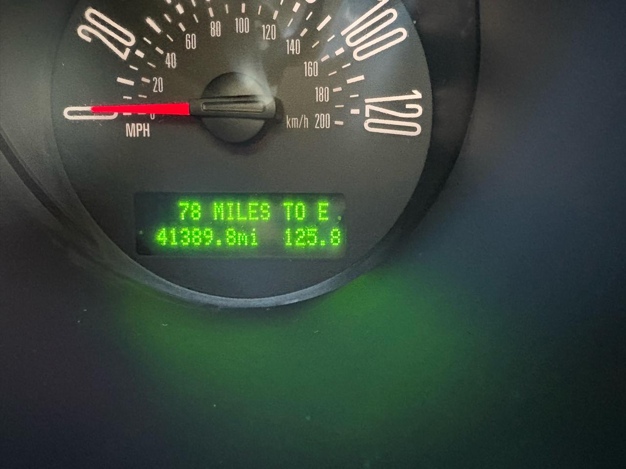 Ford Mustang 2dr Cpe Standard 2006