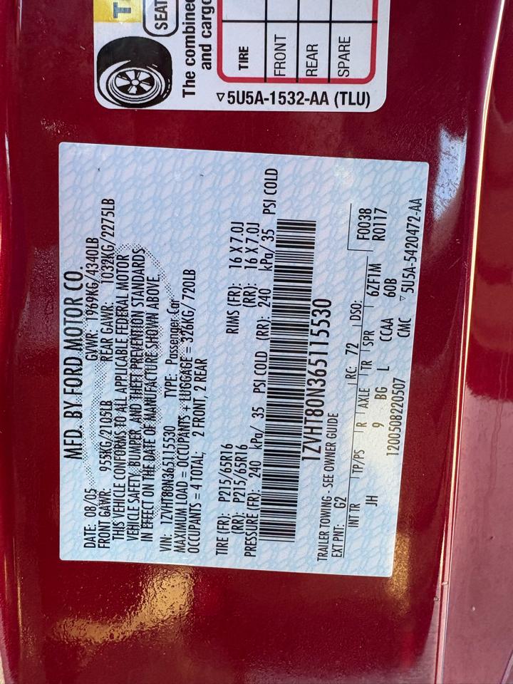 Ford Mustang 2dr Cpe Standard 2006