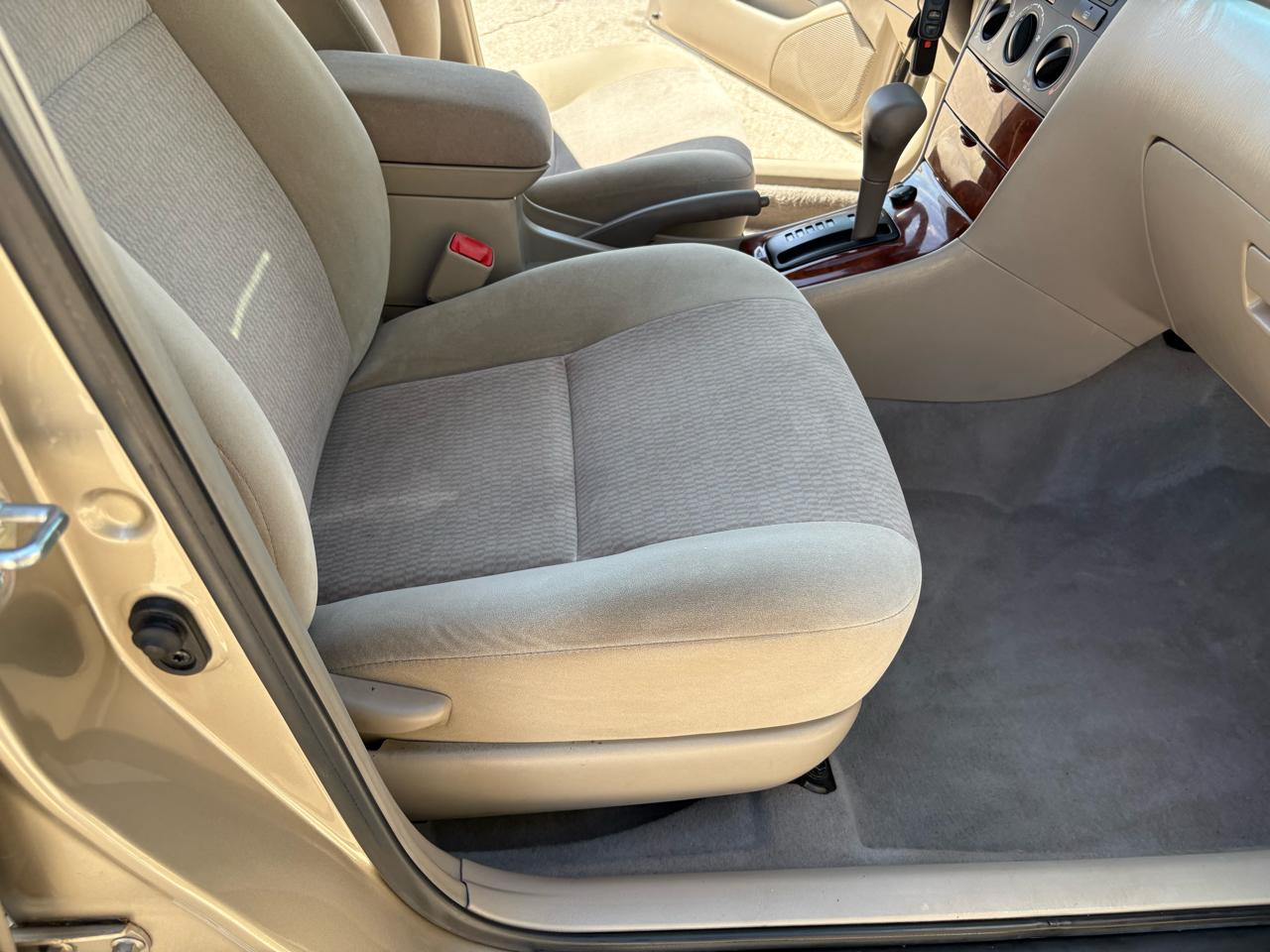 Toyota Corolla  2007