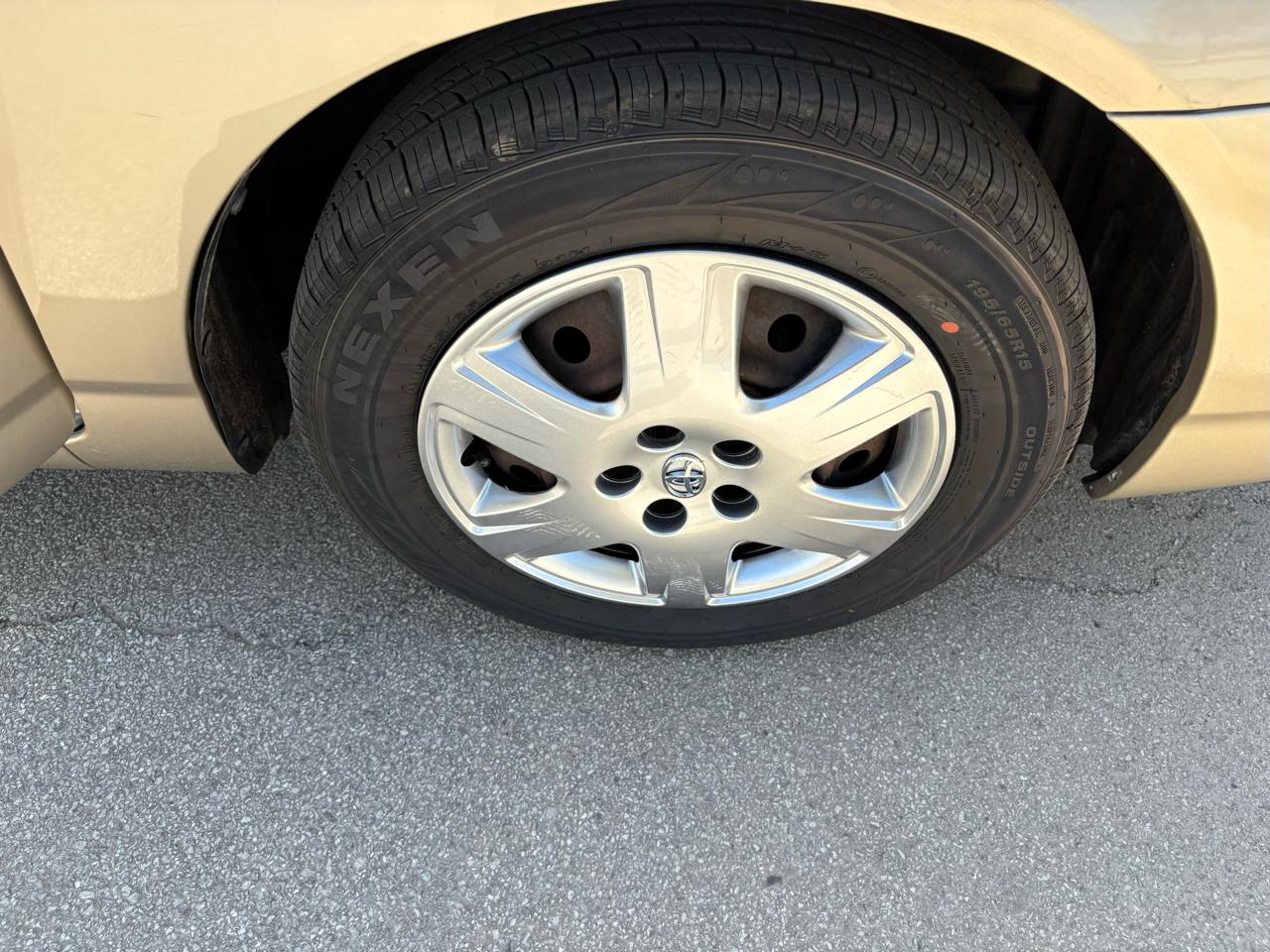 Toyota Corolla  2007