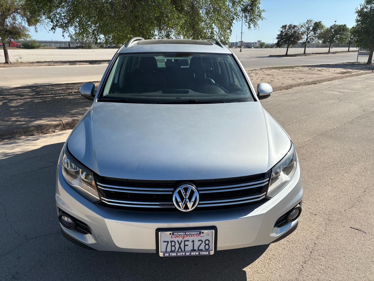 Volkswagen Tiguan  2013