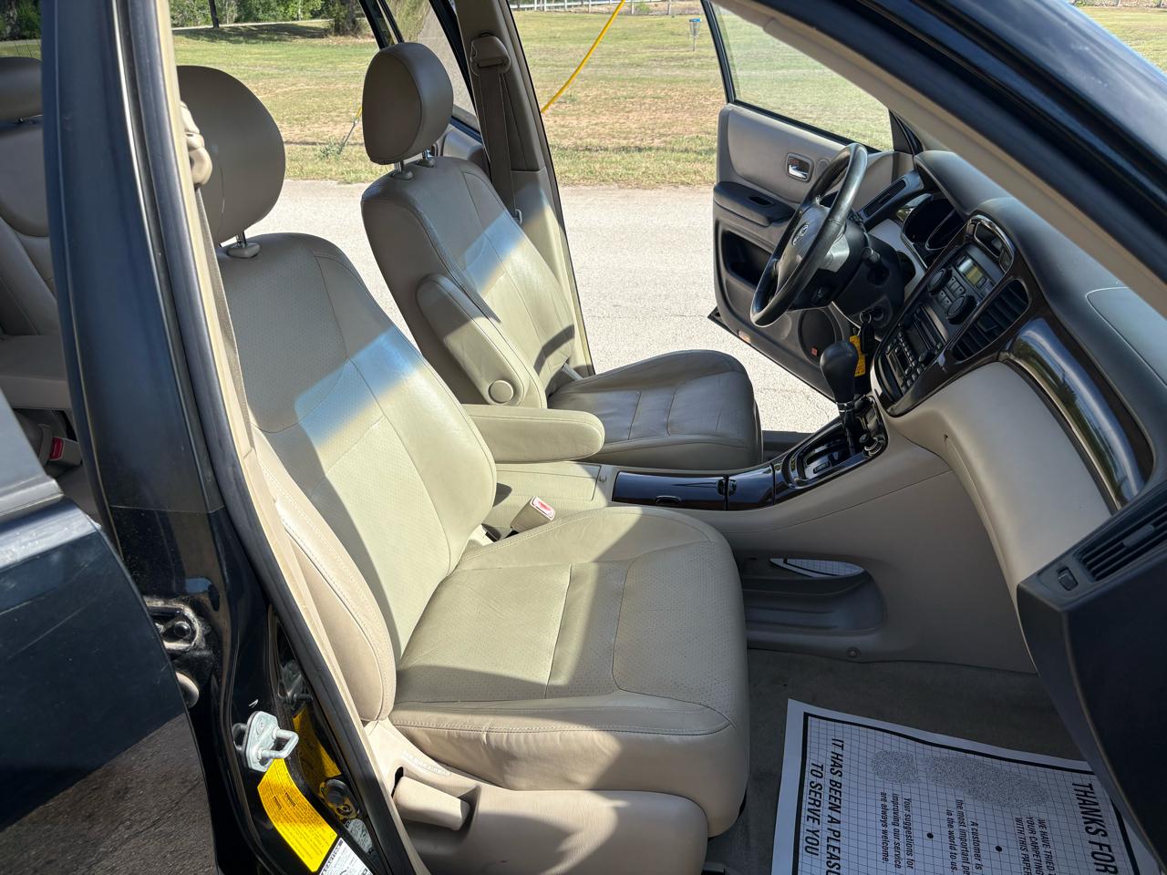 Toyota Highlander 4dr V6 4WD (Natl) 2003