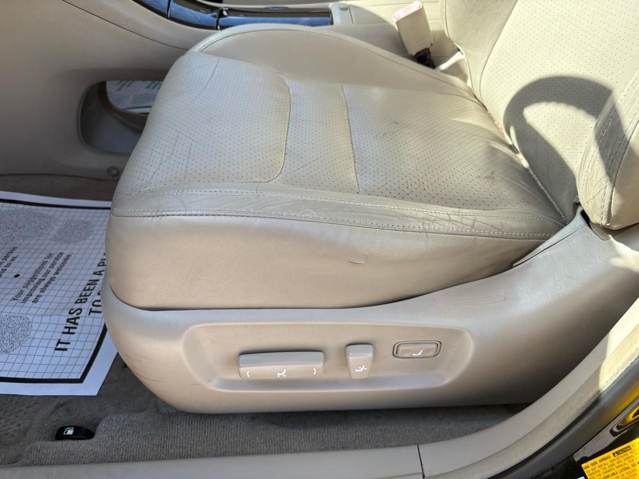 Toyota Highlander 4dr V6 4WD (Natl) 2003