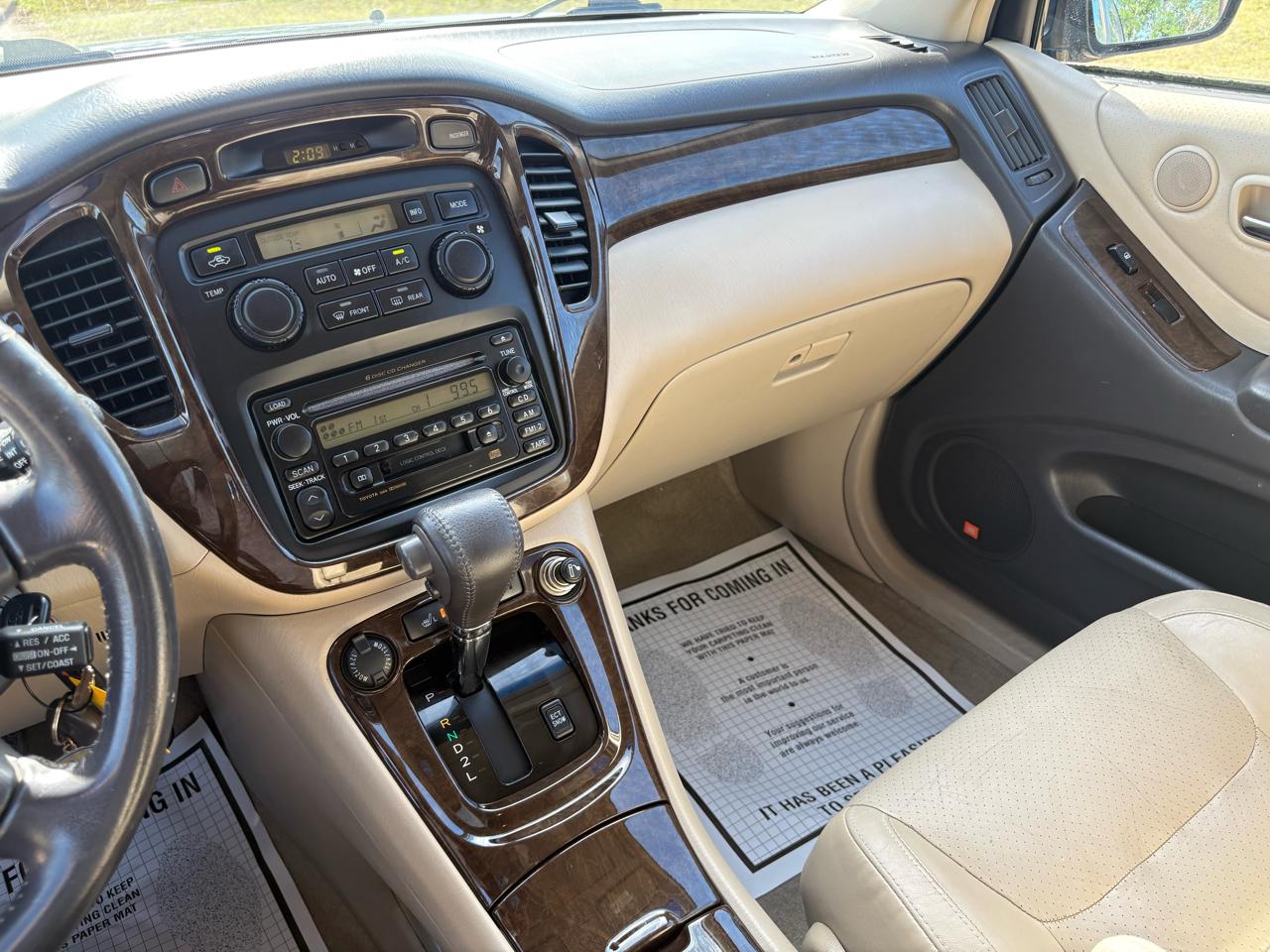 Toyota Highlander 4dr V6 4WD (Natl) 2003