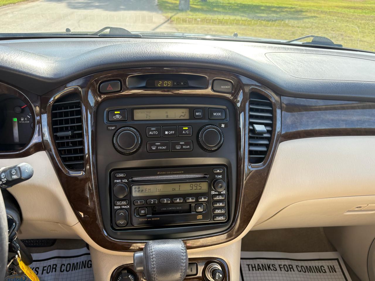 Toyota Highlander 4dr V6 4WD (Natl) 2003