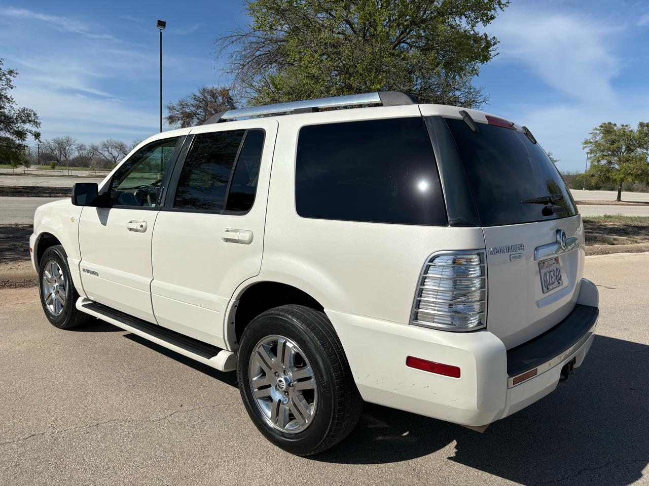 Mercury Mountaineer RWD 4dr V6 Premier 2009