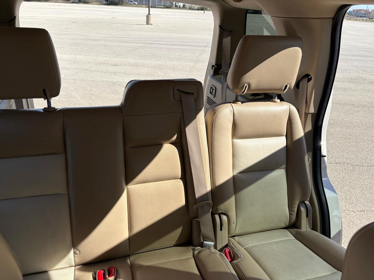 Mercury Mountaineer RWD 4dr V6 Premier 2009