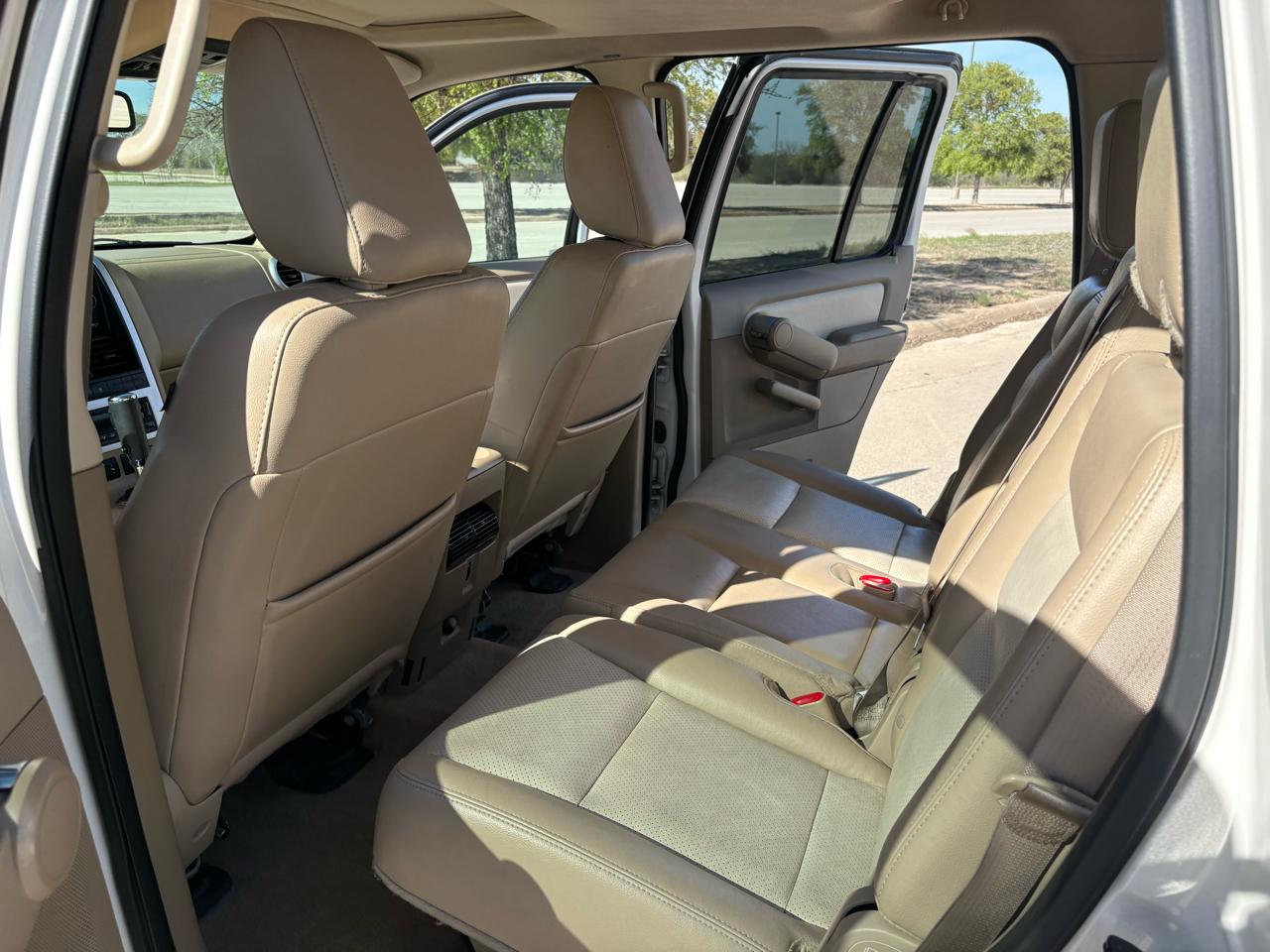 Mercury Mountaineer RWD 4dr V6 Premier 2009