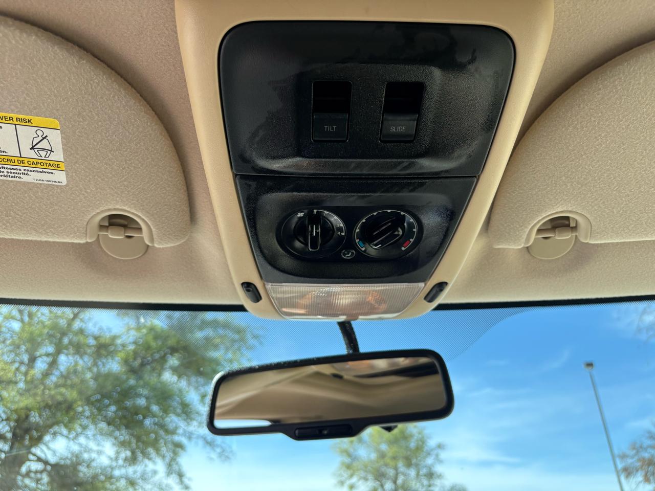 Mercury Mountaineer RWD 4dr V6 Premier 2009