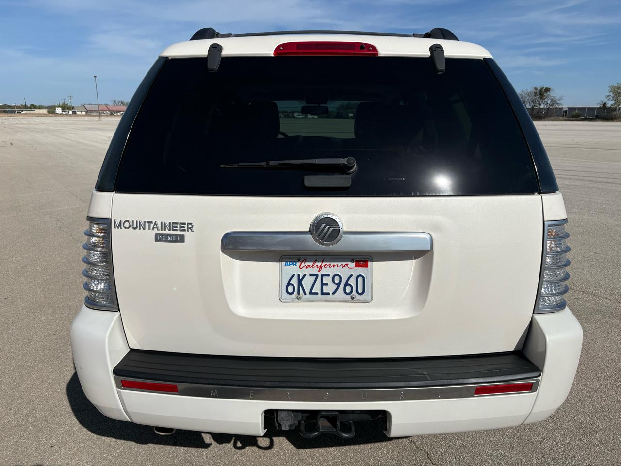 Mercury Mountaineer RWD 4dr V6 Premier 2009