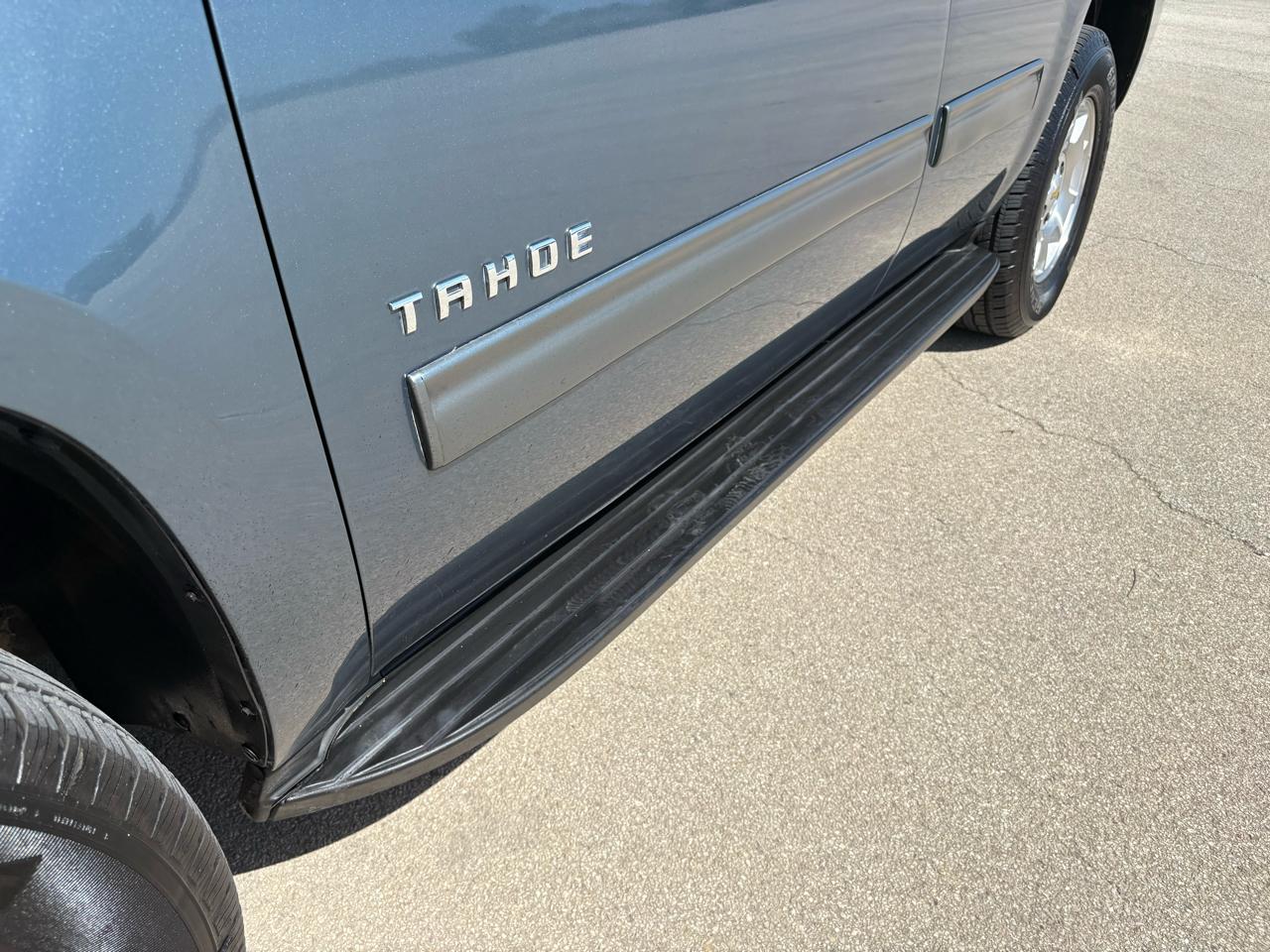 Chevrolet Tahoe  2010