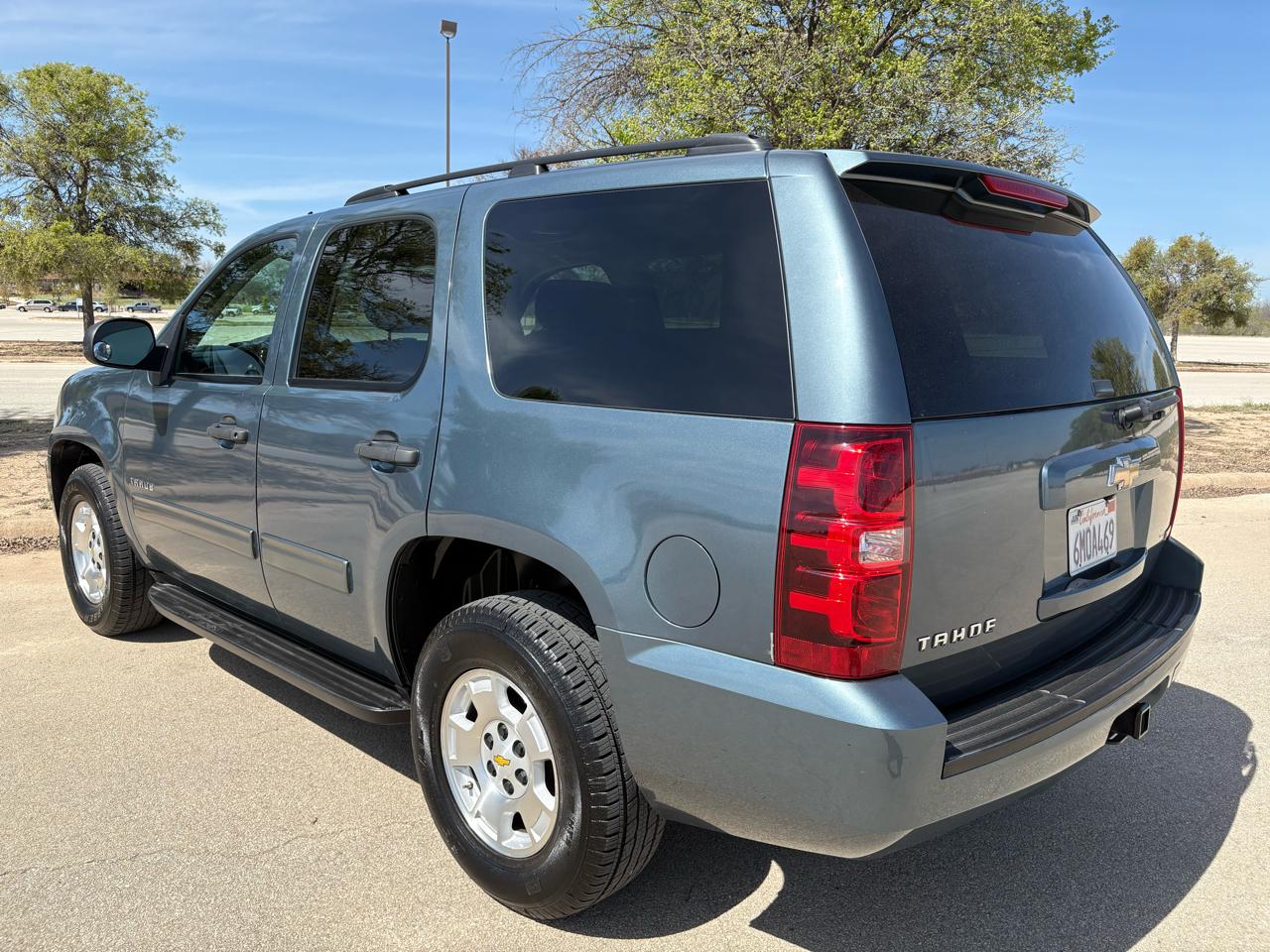 Chevrolet Tahoe  2010