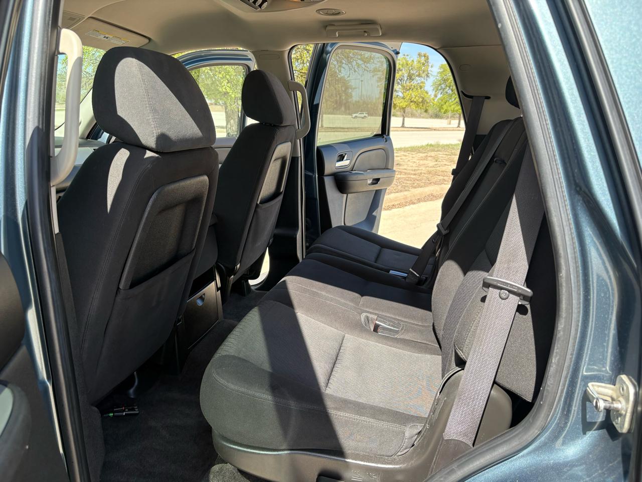 Chevrolet Tahoe  2010