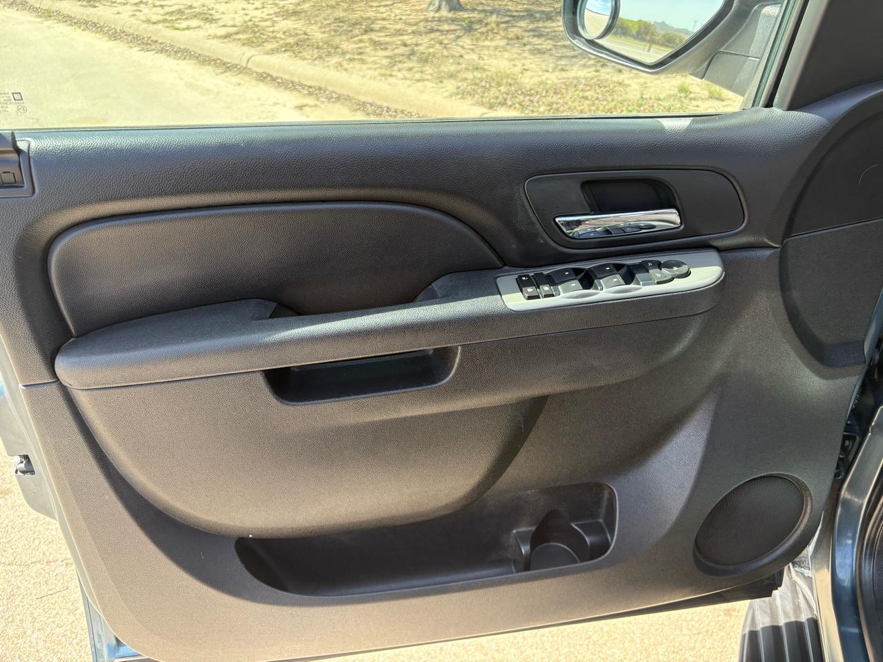 Chevrolet Tahoe  2010