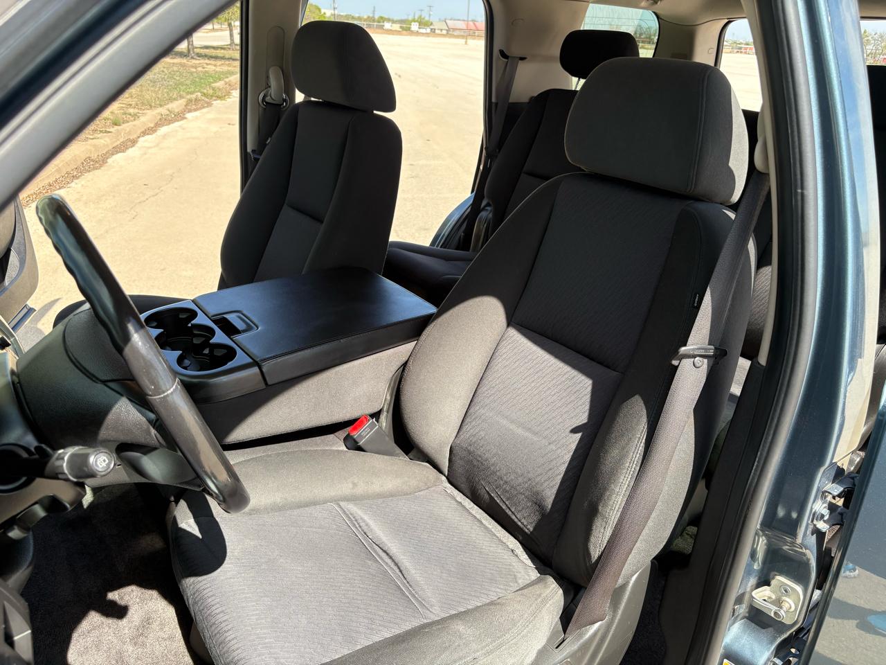 Chevrolet Tahoe  2010