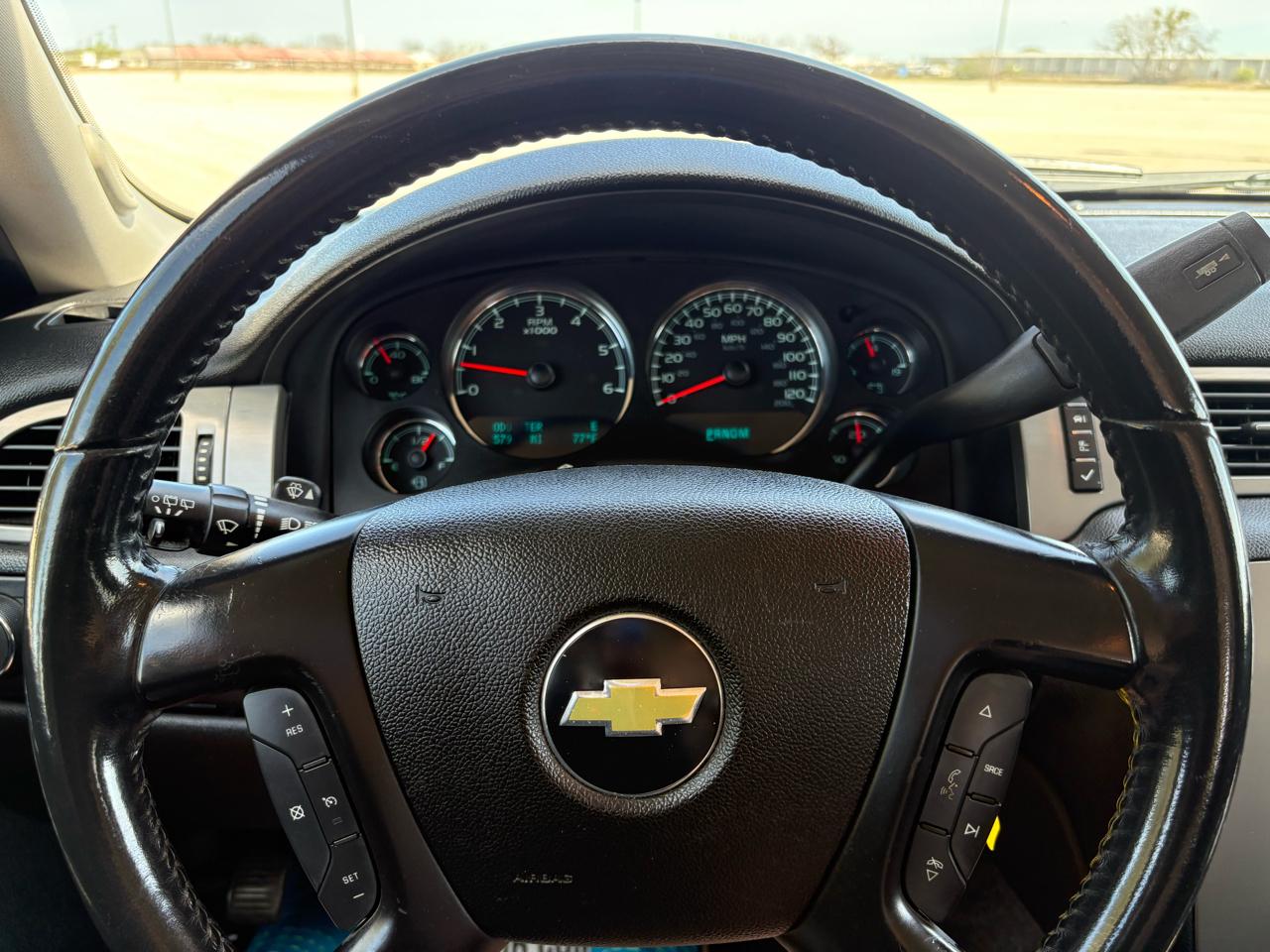 Chevrolet Tahoe  2010