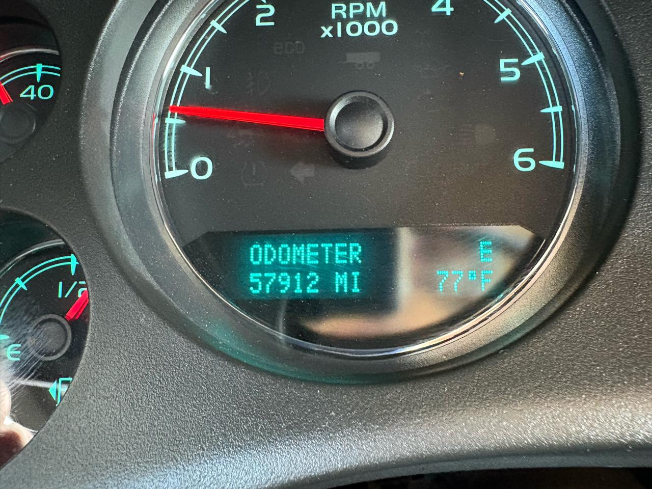 Chevrolet Tahoe  2010