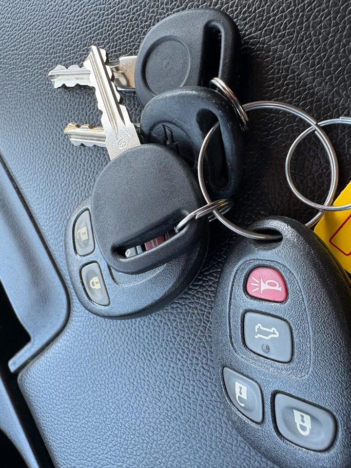 Chevrolet Tahoe  2010