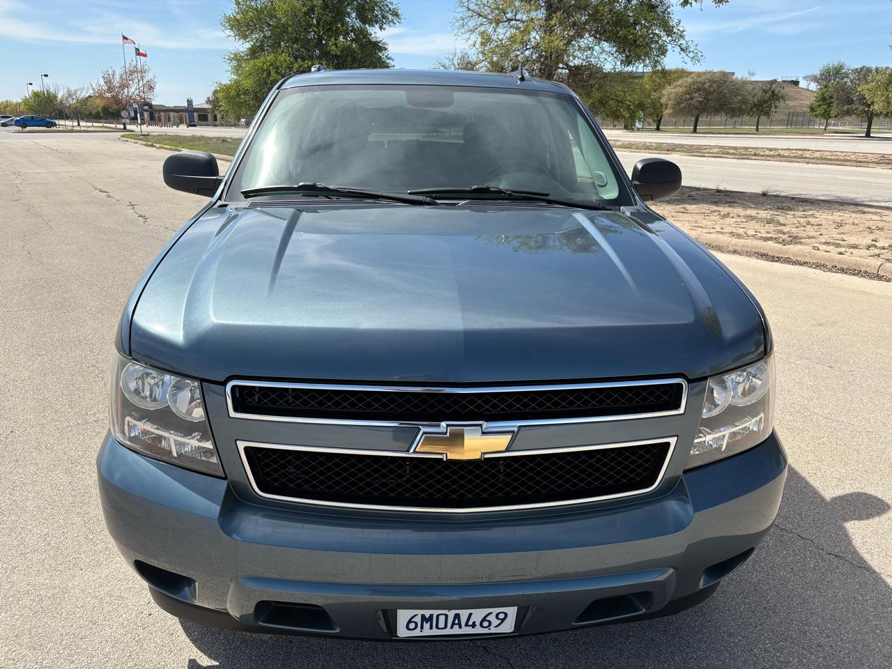 Chevrolet Tahoe  2010