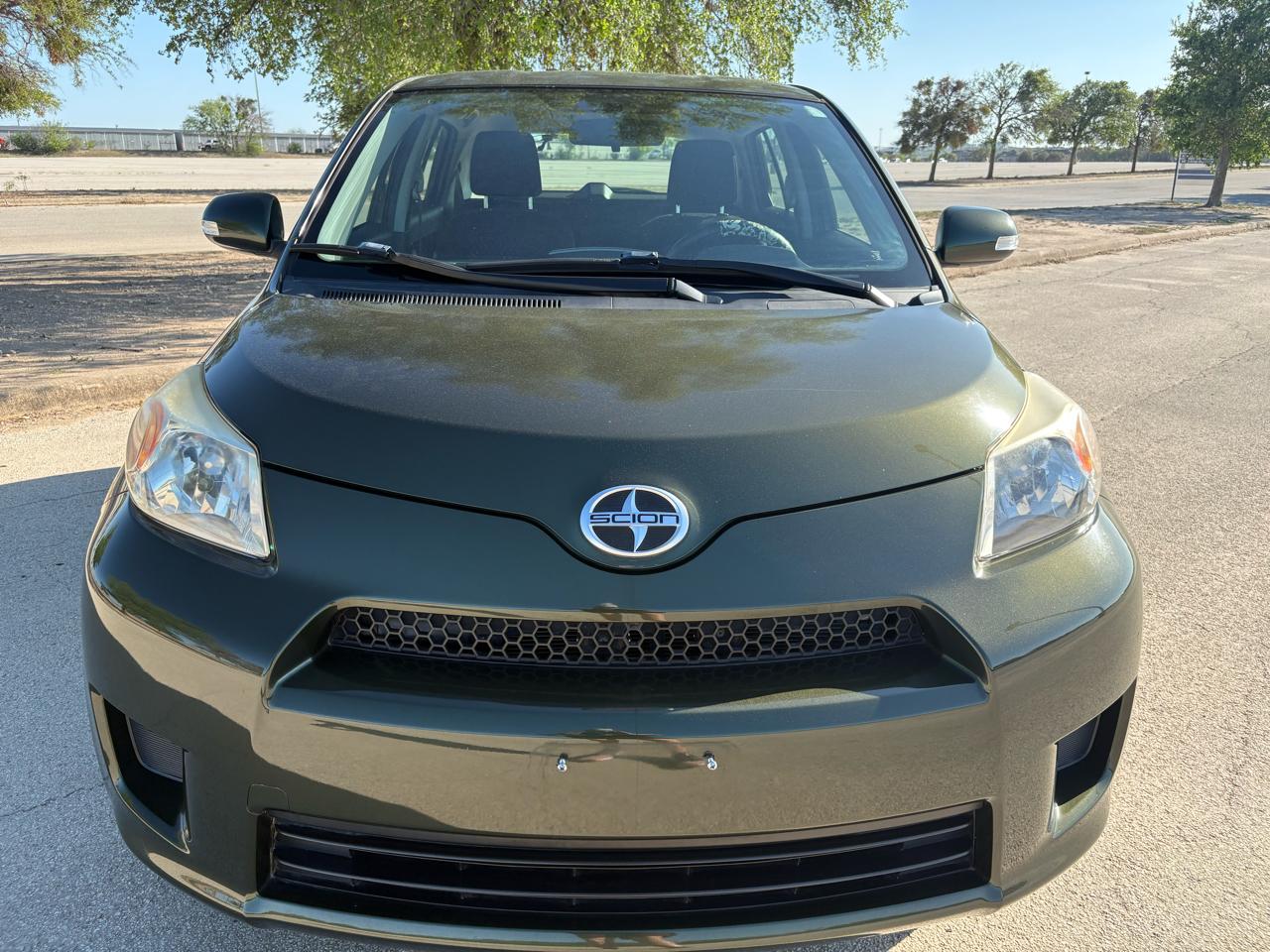 Scion xD  2012