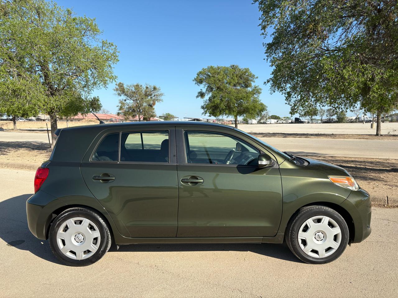 Scion xD  2012