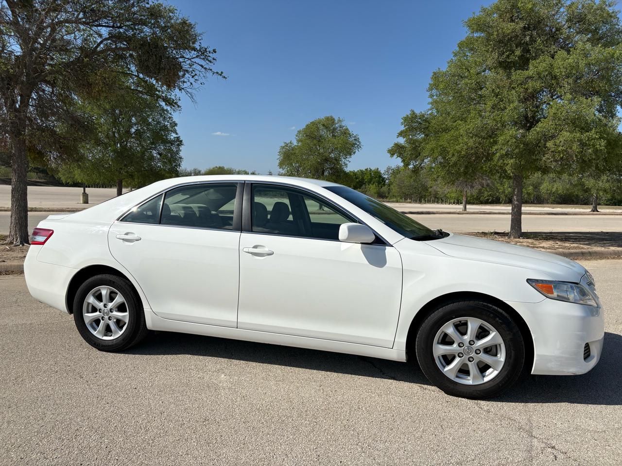 Toyota Camry  2010