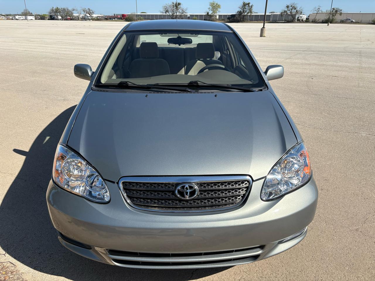 Toyota Corolla  2003