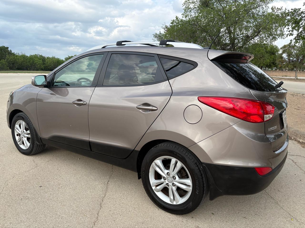 Hyundai Tucson  2012