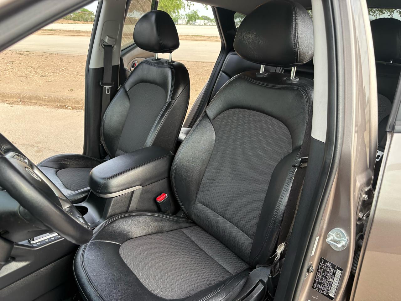 Hyundai Tucson  2012
