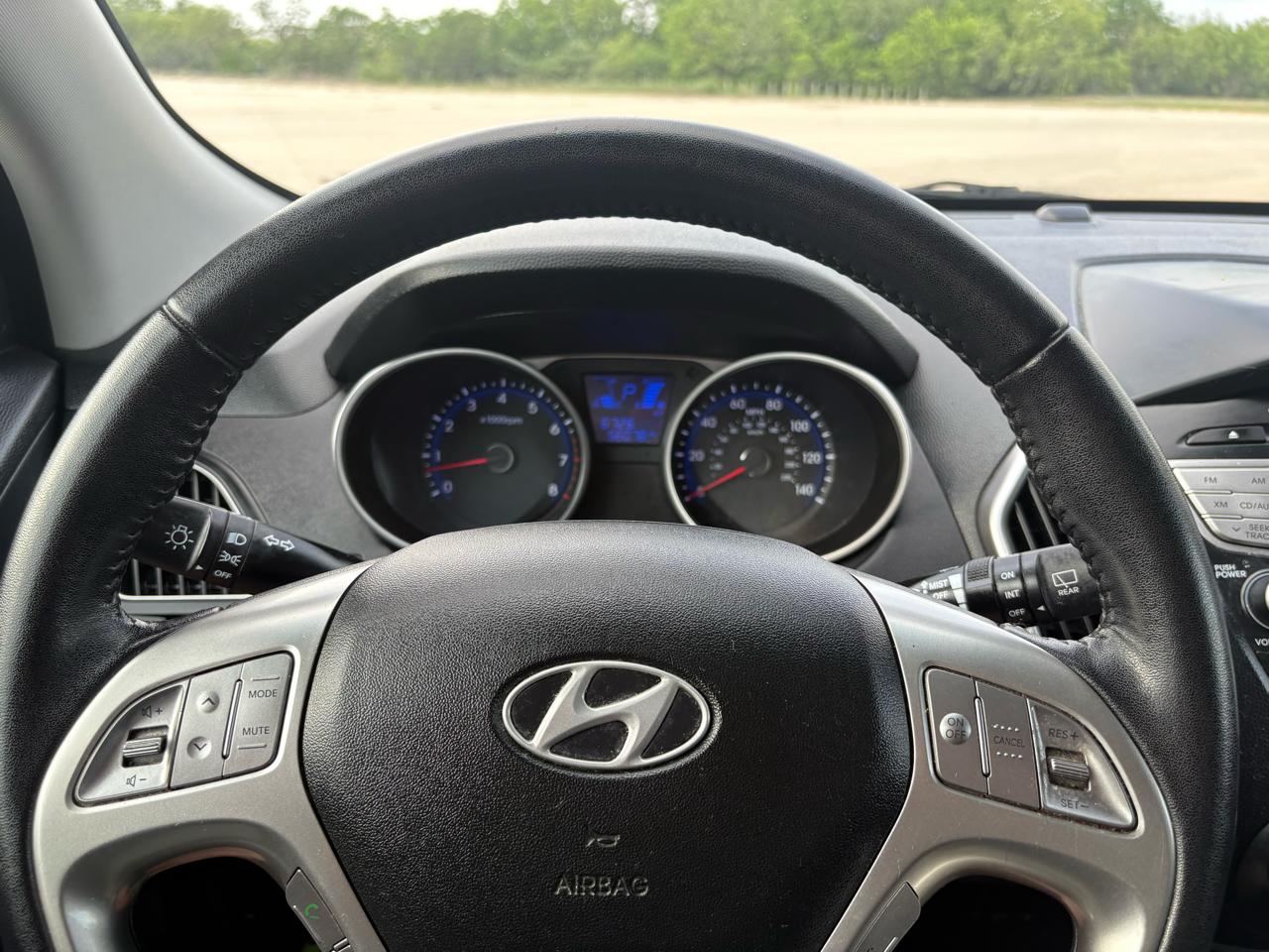 Hyundai Tucson  2012