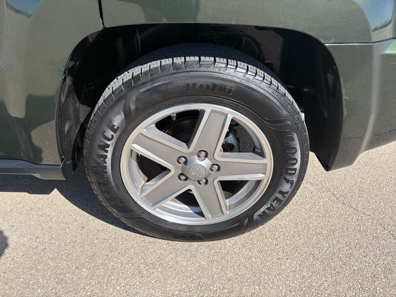 Jeep Patriot 2WD 4dr Sport 2007